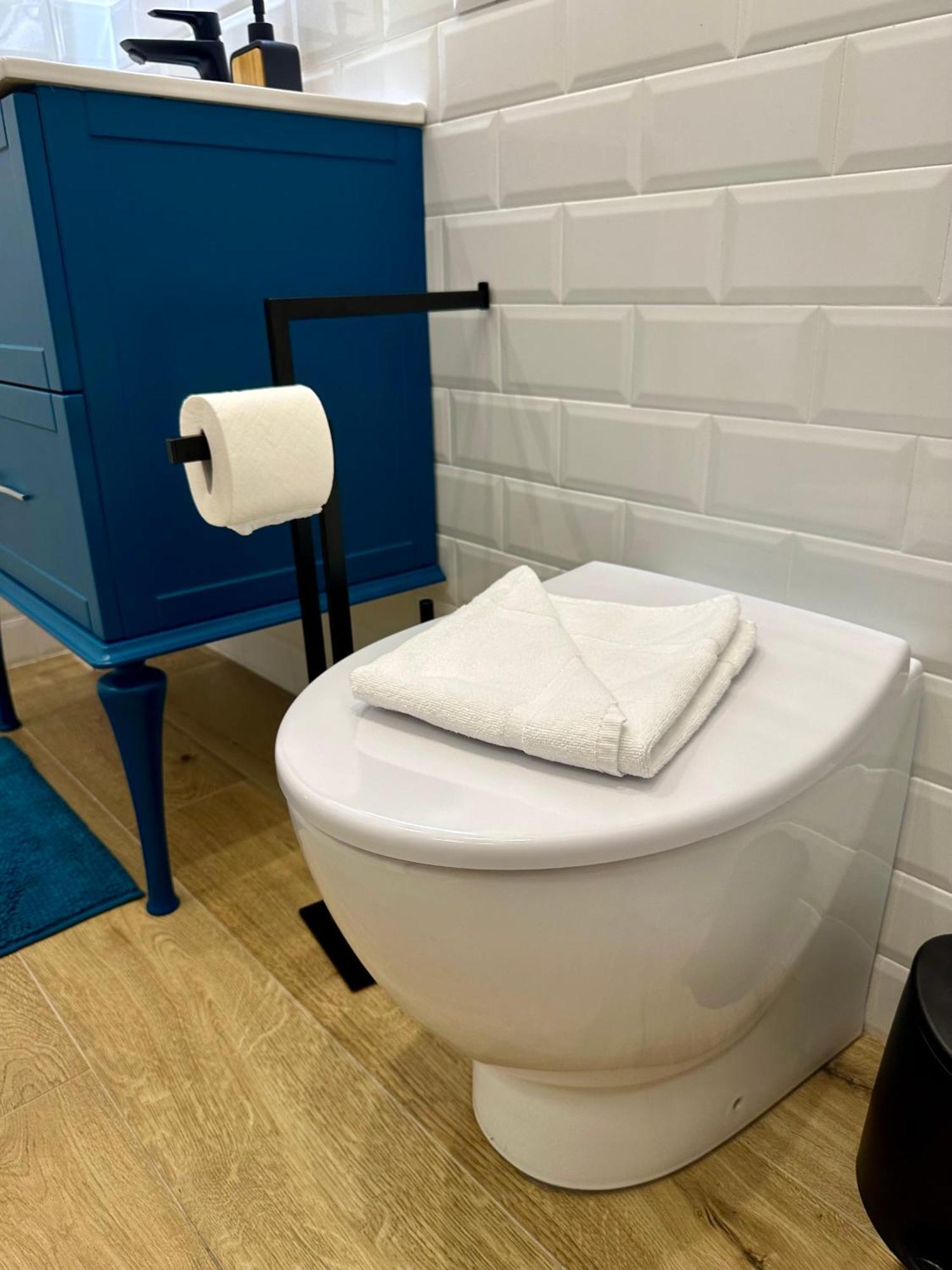 Lr Deluxe Apartments - Porta Venezia - Bilocale Con Giardino Privato Милано Екстериор снимка