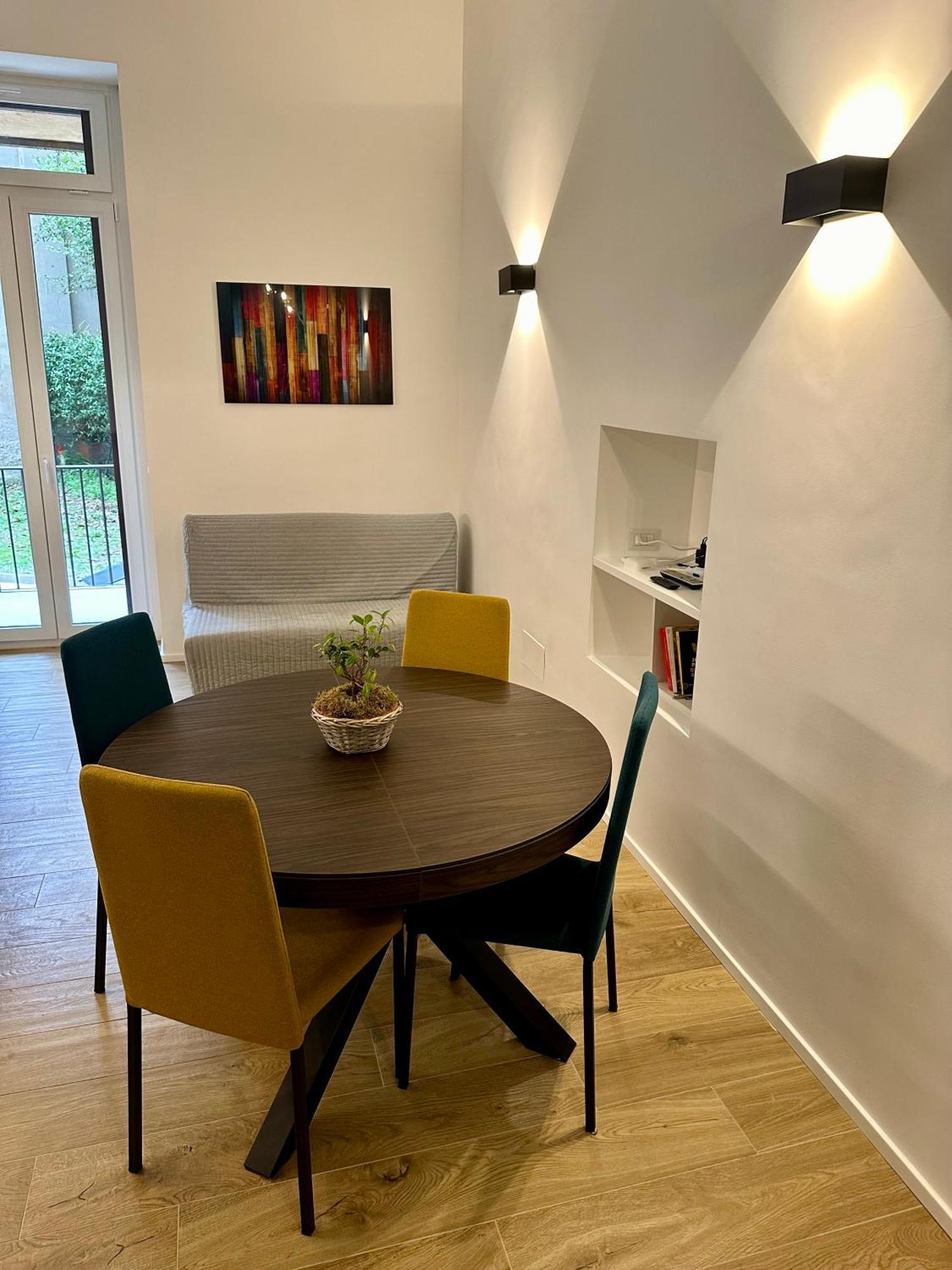 Lr Deluxe Apartments - Porta Venezia - Bilocale Con Giardino Privato Милано Екстериор снимка